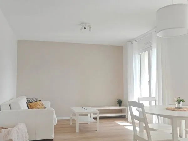T4 meublé 74 m² - Vue Roseraie sans vis-à-vis - 2 balcons