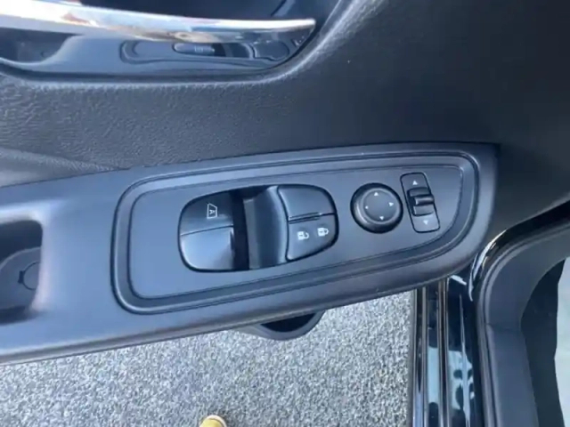 Nissan Micra 1.0 ig-t 100ch n-connecta 2020 — photo 8