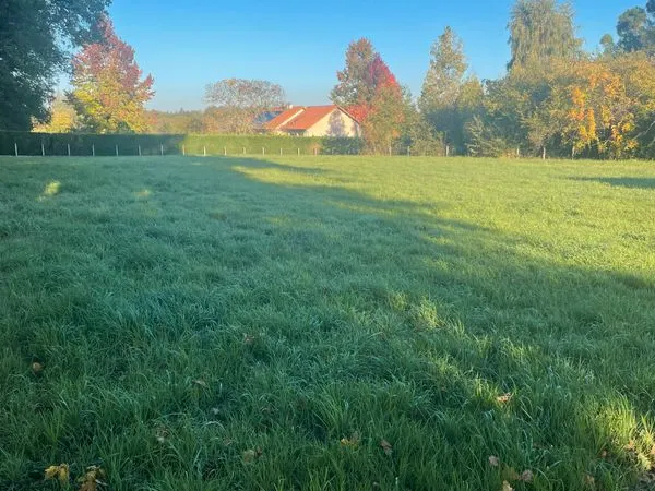 Beau terrain à construire