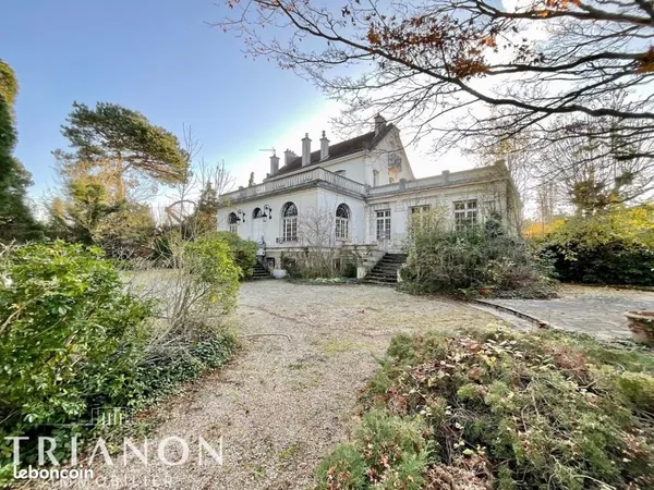 Propriété 12 pièces 398 m²