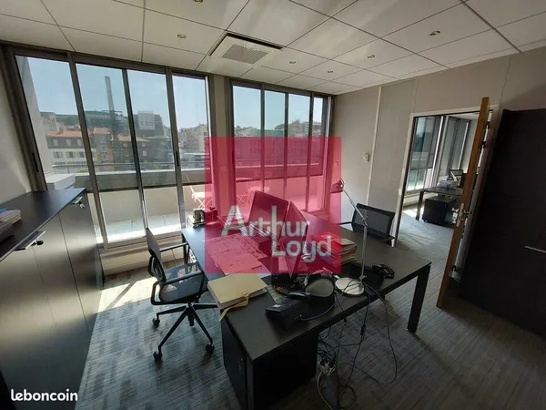 Bureaux 268 m² CLERMONT-FERRAND
