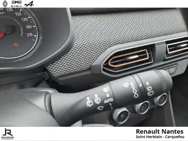Dacia Sandero 1.0 eco-g 100ch stepway expression — photo 14