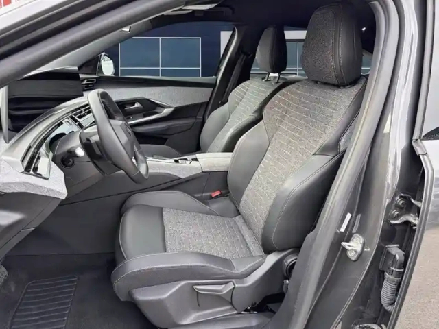 Peugeot 3008 electrique 210 ch 73 kwh — photo 14
