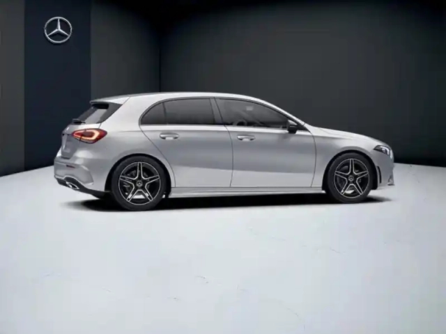 Mercedes Classe A 200 amg line — photo 22