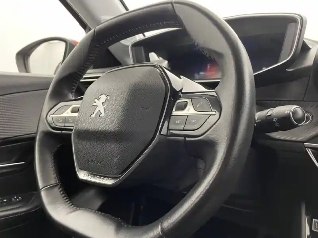 Peugeot 208 puretech 100 s&amp;s eat8 — photo 29