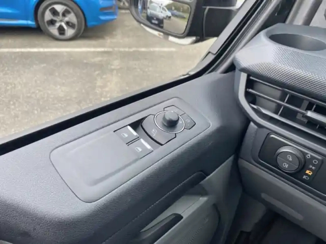 Ford Custom fg 320 l1h1 2.0 ecoblue 136ch trail — photo 6