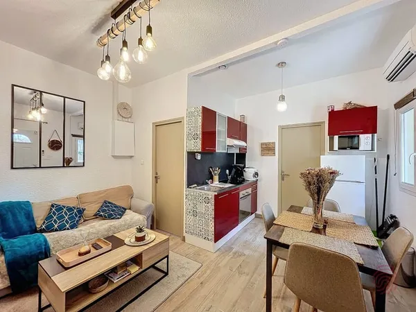 Lot de 2 appartements en rdc au centre ville de Lamalou les Bains