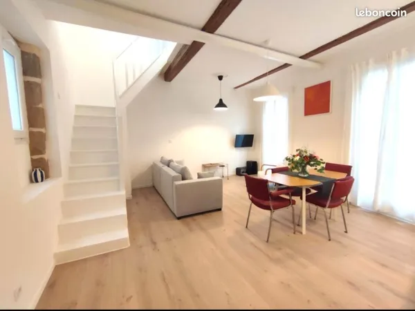 Location Duplex en Centre ville