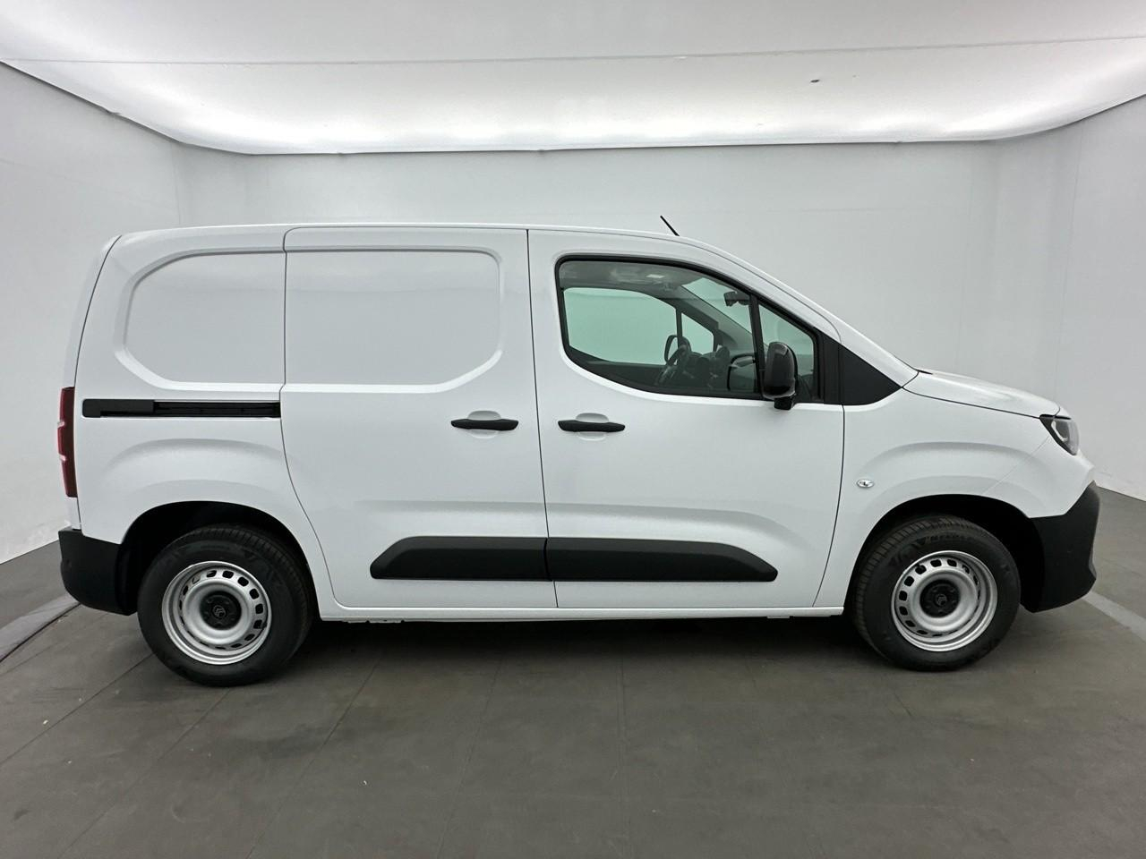 Citroën Berlingo van m diesel 100 ch manuelle — photo 4
