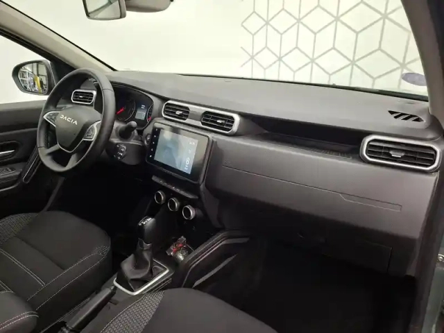 Dacia Duster tce 150 4x2 edc — photo 18