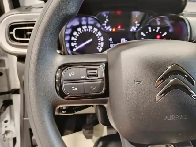 Citroën C3 puretech 83 s&amp;s bvm5 shine — photo 19
