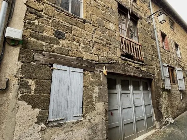 Vends grange - 210 m² - 3 pièces - Langeac 43300