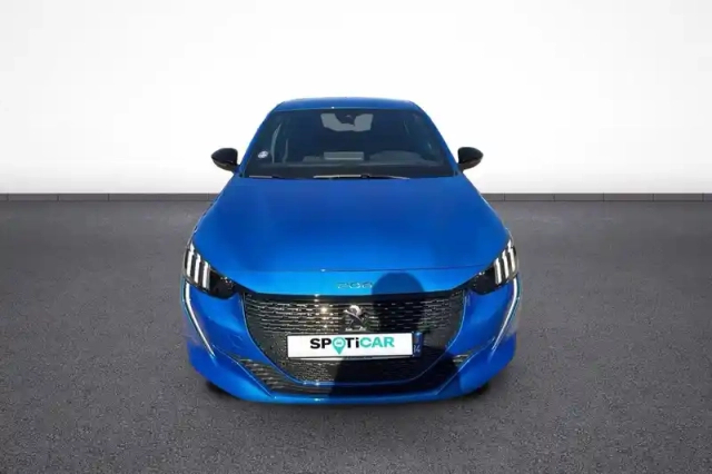 Peugeot 208 puretech 100 s&amp;s eat8 — photo 2