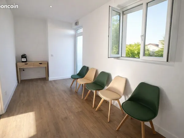 Local 37 m² Pau