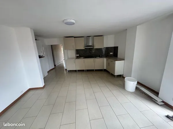 Ensisheim centre loue F4