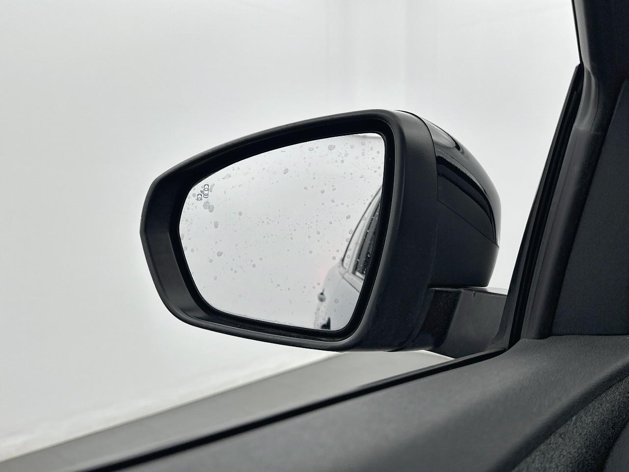 Peugeot 3008 hybrid 225 e-eat8 allure pack — photo 18