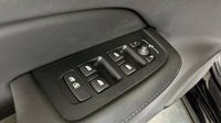 Volvo V60 B4 197ch Plus Style Dark DCT 7 — photo 31