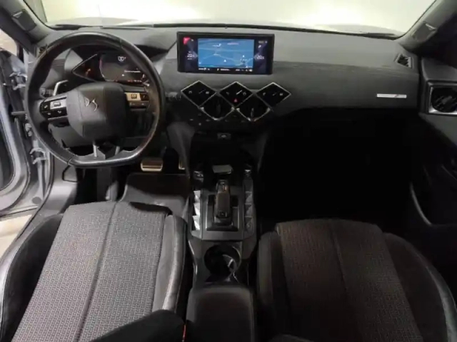 Ds Ds 3 crossback puretech 130ch performance line automatique 7cv — photo 12