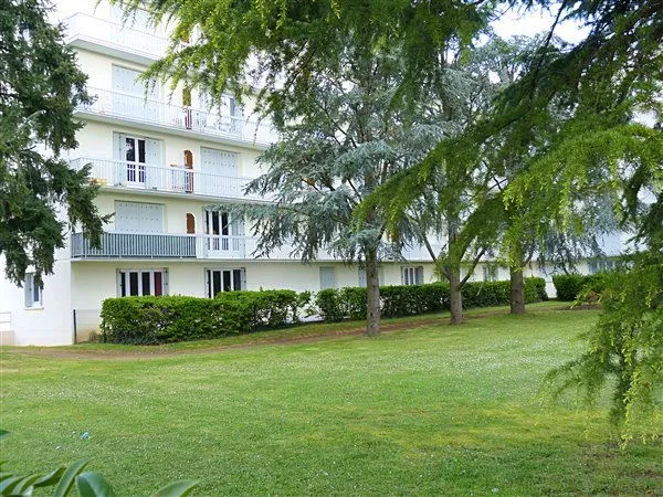 Loue appartement F1 bis