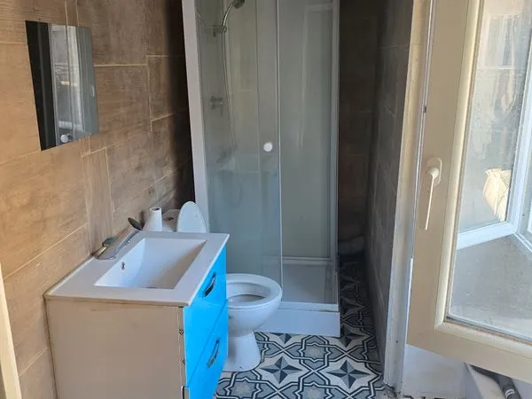 A louer duplex 3 grande chambre grande salon garage sur thiers rue de barante