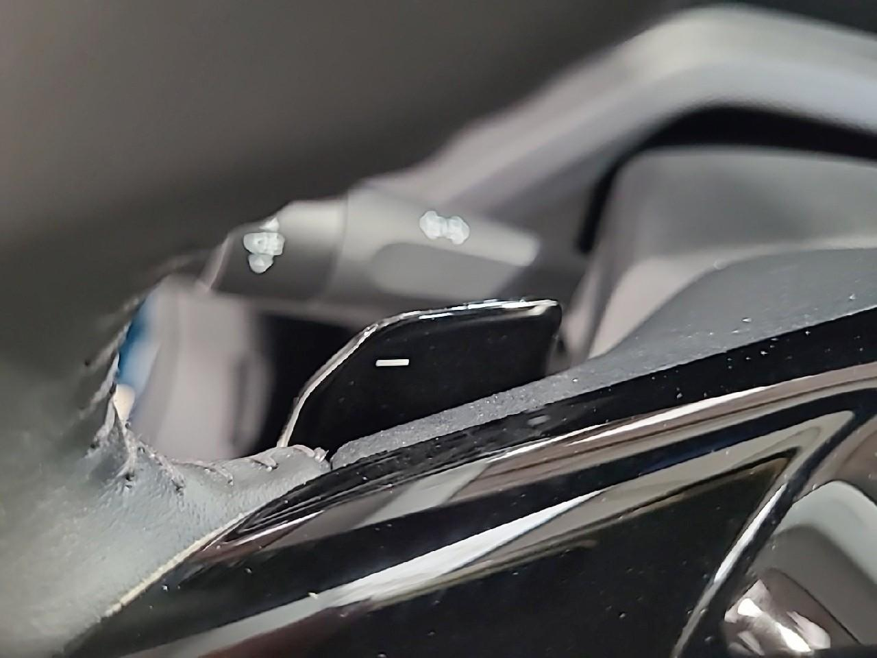 Peugeot 308 hybrid 145 e-dcs6 style — photo 27