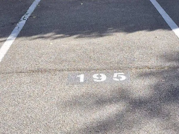 Parking 10 m²
