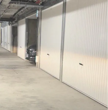 Location box garage fermé Val d'or à Menton