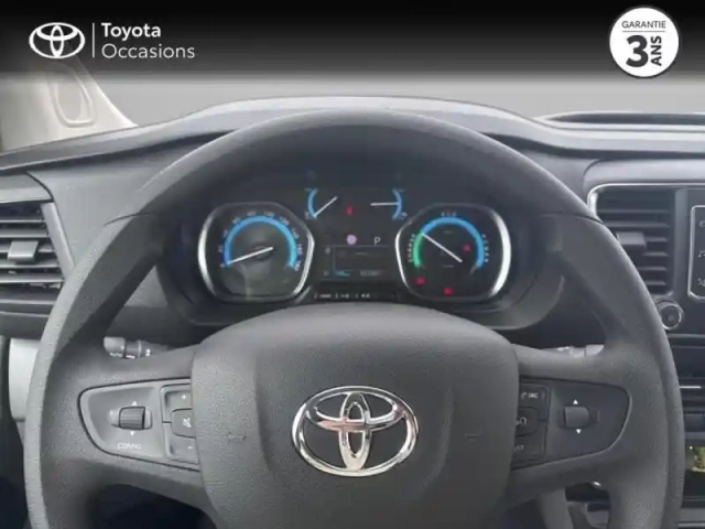 Toyota Proace medium 75kwh business electric rc21 — photo 13