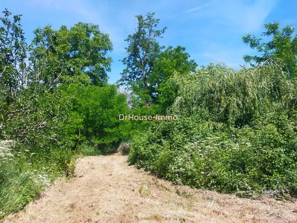 Terrain 2600 M2