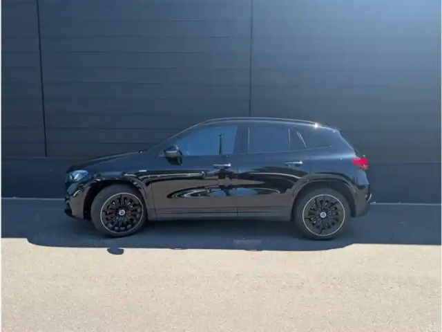 Mercedes Gla 250 e hybrid eq — photo 2