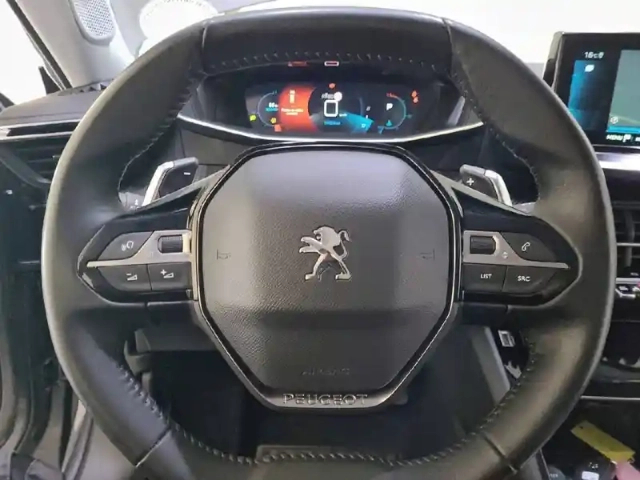 Peugeot 2008 puretech 130 s&amp;s eat8 — photo 10