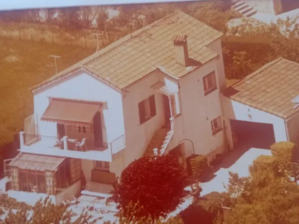 Vente maison famille à Valbonne