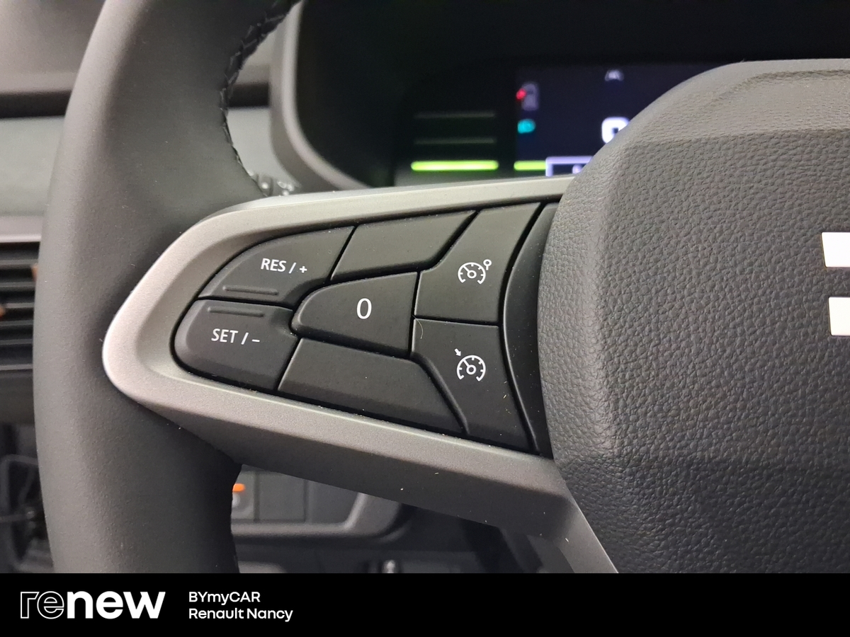 Dacia Sandero TCe 110 — photo 18