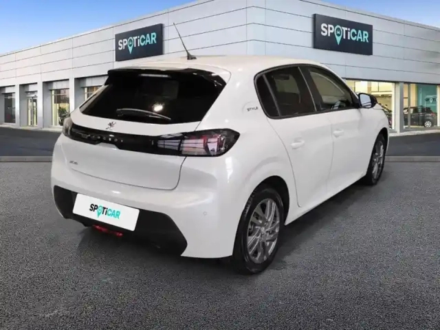 Peugeot 208 bluehdi 100 s&amp;s bvm6 style — photo 2