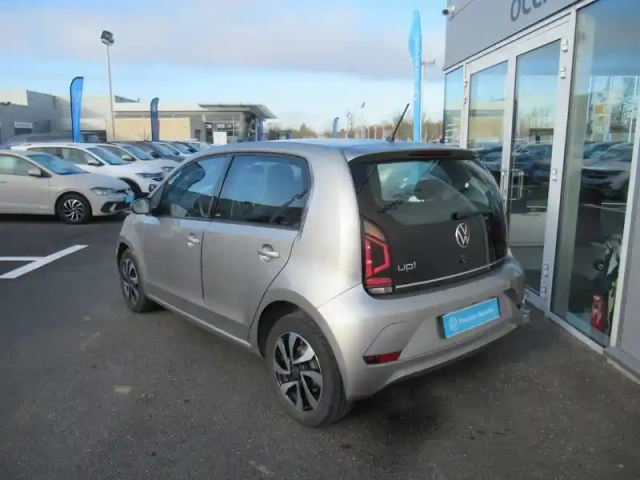 Volkswagen Up 1.0 65 bluemotion technology bvm5 — photo 2