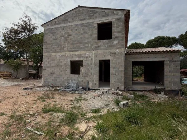 VILLA A FINIR 165m2