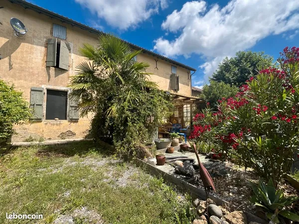 Maison 7 pièces 180 m²