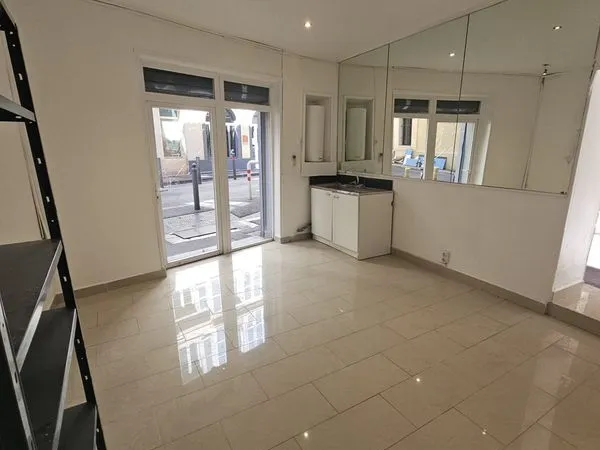 Local commercial 18,60 m² - Marseille 2e / Vieux-Port