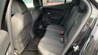 Peugeot 2008 1.2 PureTech 130ch S&S GT EAT8 — photo 13
