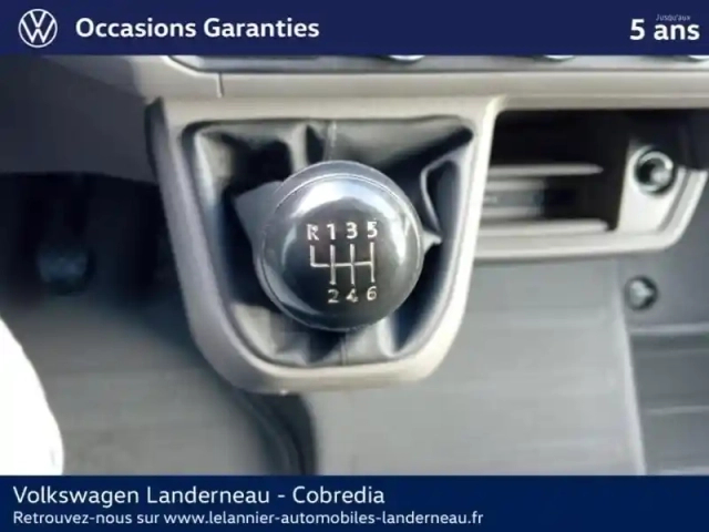 Volkswagen Crafter fg 30 l3h3 2.0 tdi 140ch pro first traction — photo 12