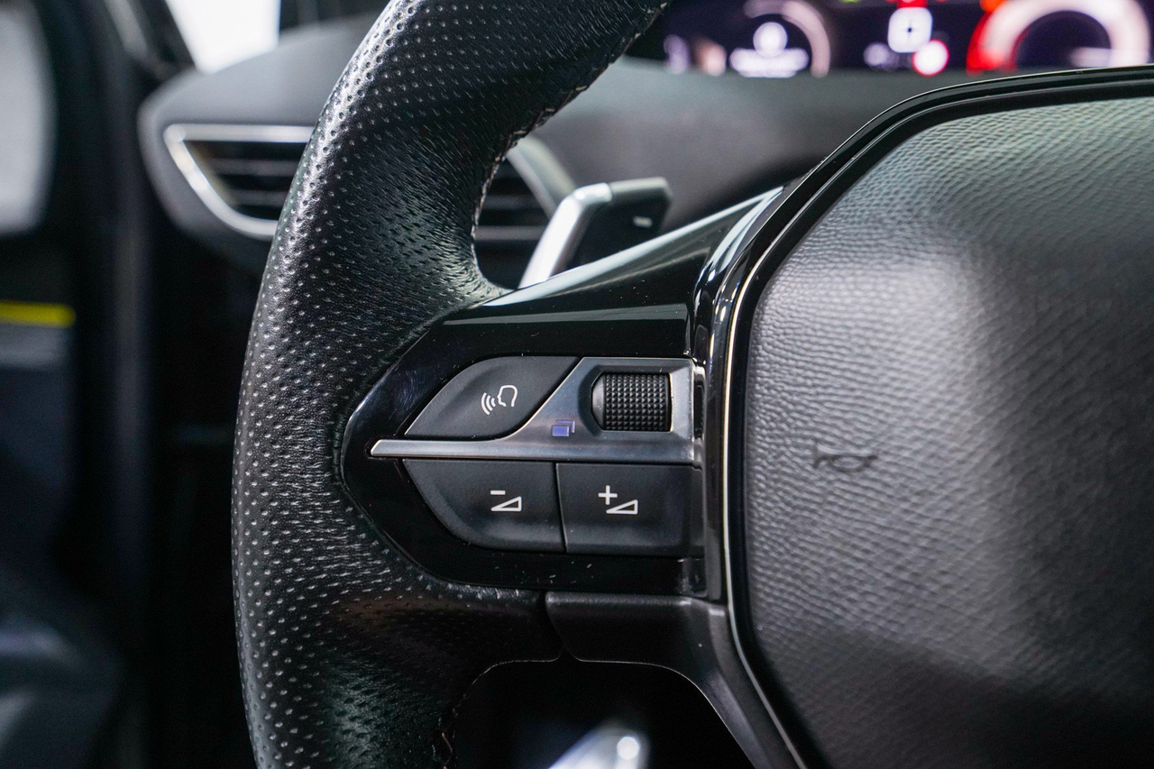 Peugeot 5008 — photo 20