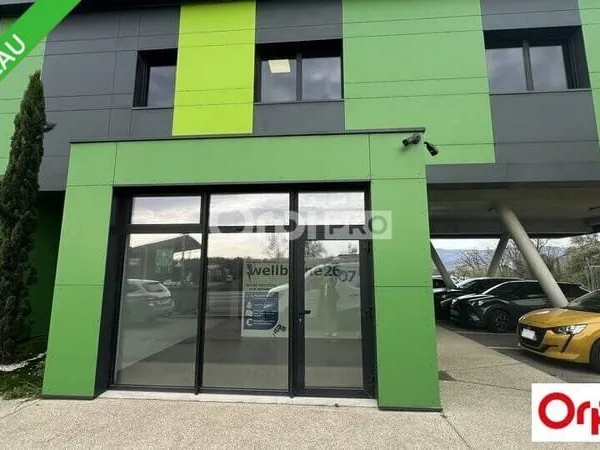 Bureau 27 m²
