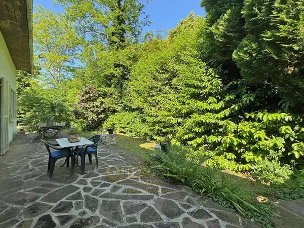 Maison 8 pièces 165 m²