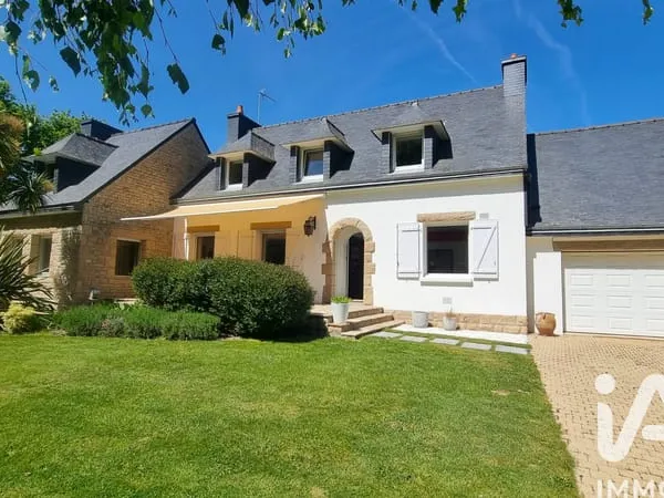 Maison 8 pièces 183 m²