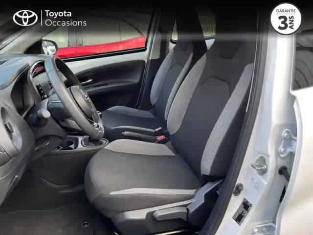 Toyota Aygo X 1.0 vvt-i 72ch dynamic my23 — photo 6
