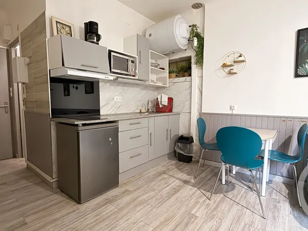 Studio 1 pièce 22 m²