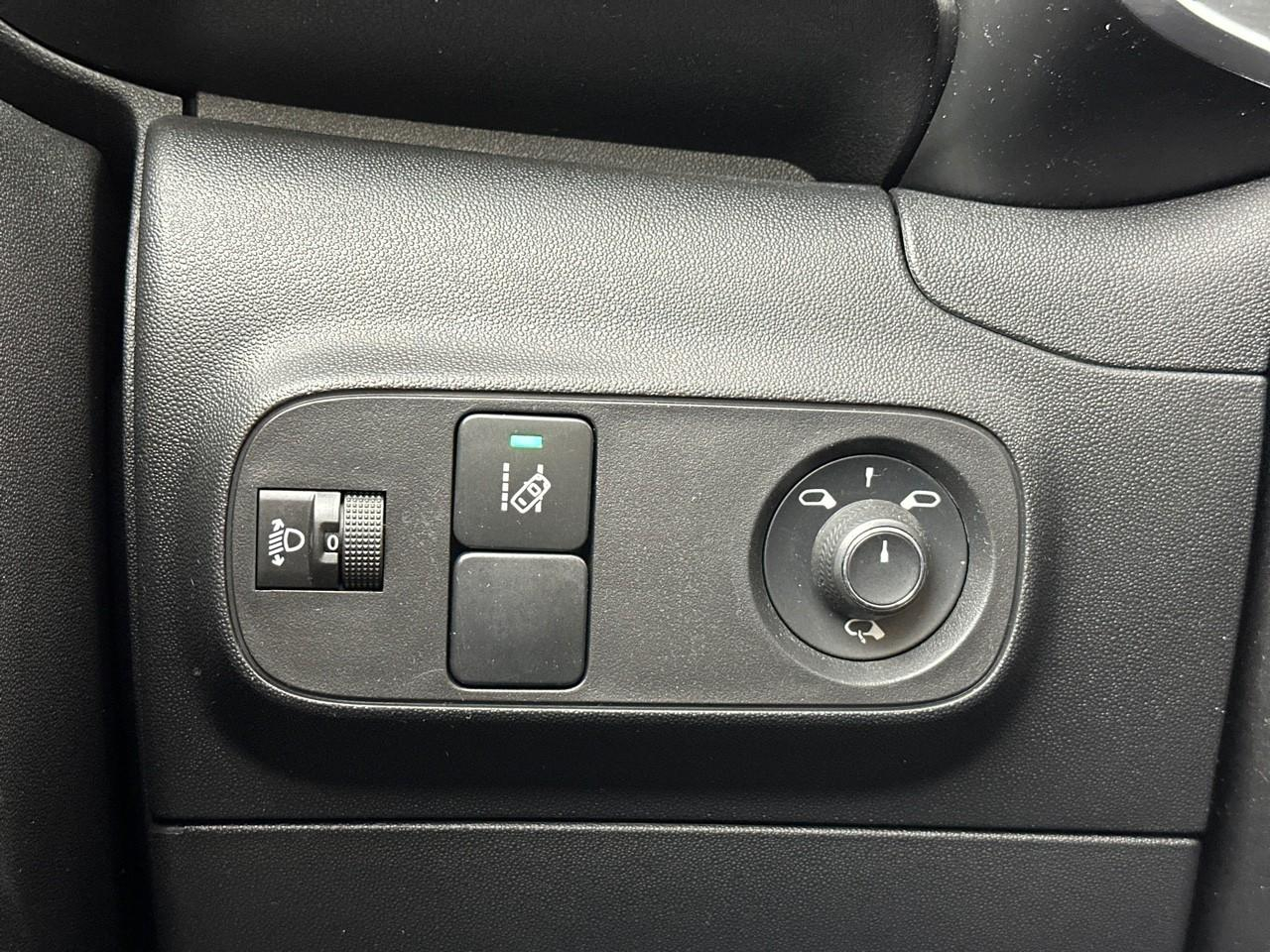 Citroën C3 puretech 82 shine — photo 16