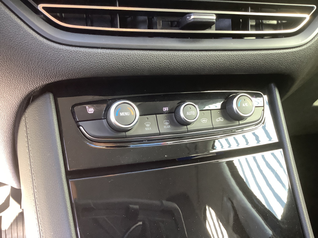 Opel Grandland — photo 16