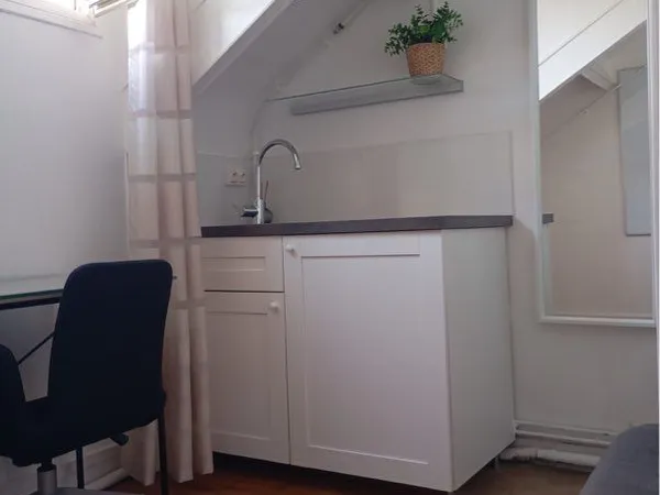 Bureau de 8m² à louer - Emplacement stratégique près du RER B à Sceaux