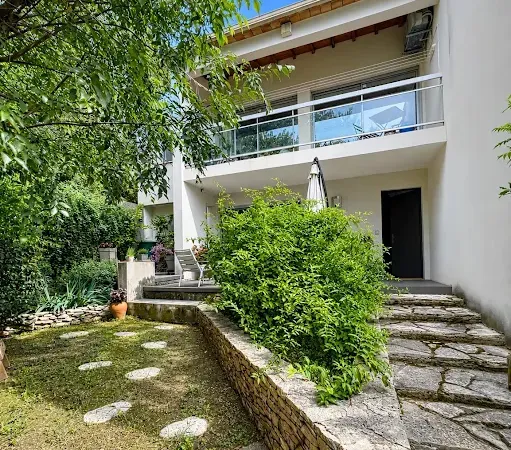 Maison 4 pièces 110 m²